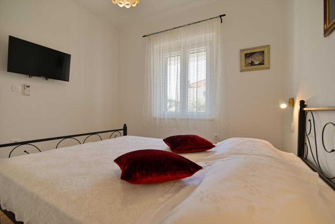 Apartments Art Trogir Luaran gambar