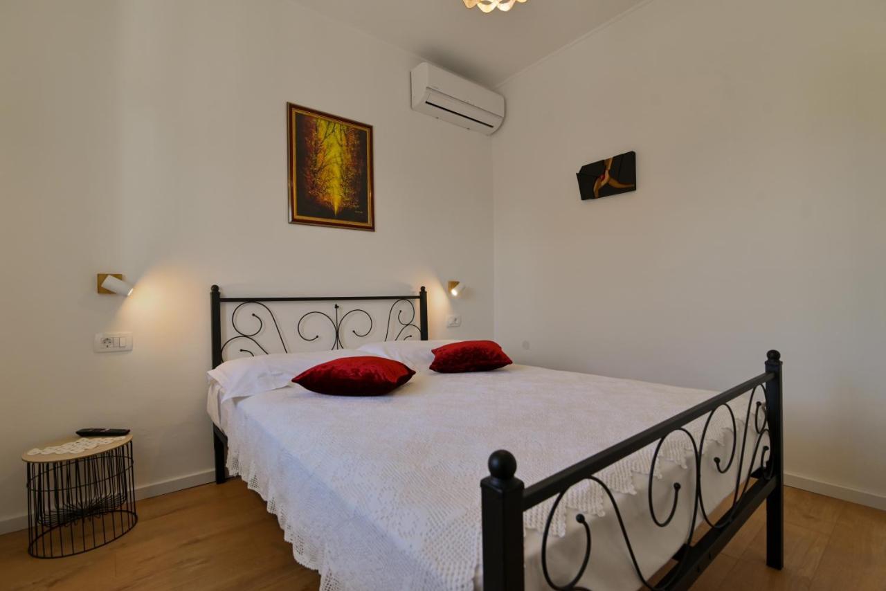 Apartments Art Trogir Luaran gambar
